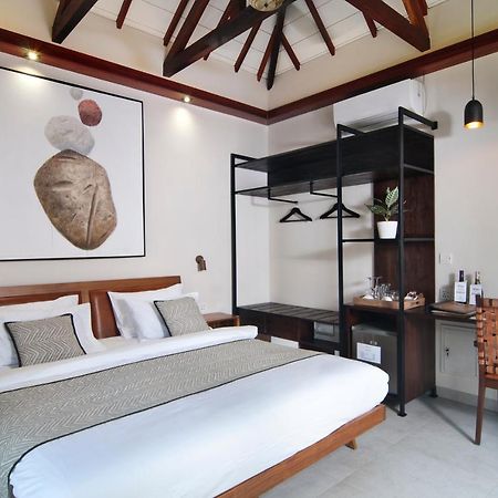 Ke Rensia Private Pool Villas Гили Еър Екстериор снимка
